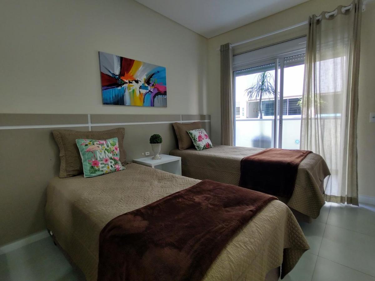 Mariscal, 03 Dormitorios, 80M Do Mar, Com Piscina บอมบินญัส ภายนอก รูปภาพ